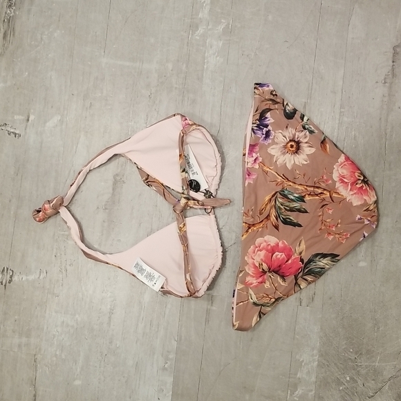 💕VITAMIN A💕 Bikini Set Talia Top (8 Medium) + Luciana Bottom (10 Large) NWT - Picture 11 of 14